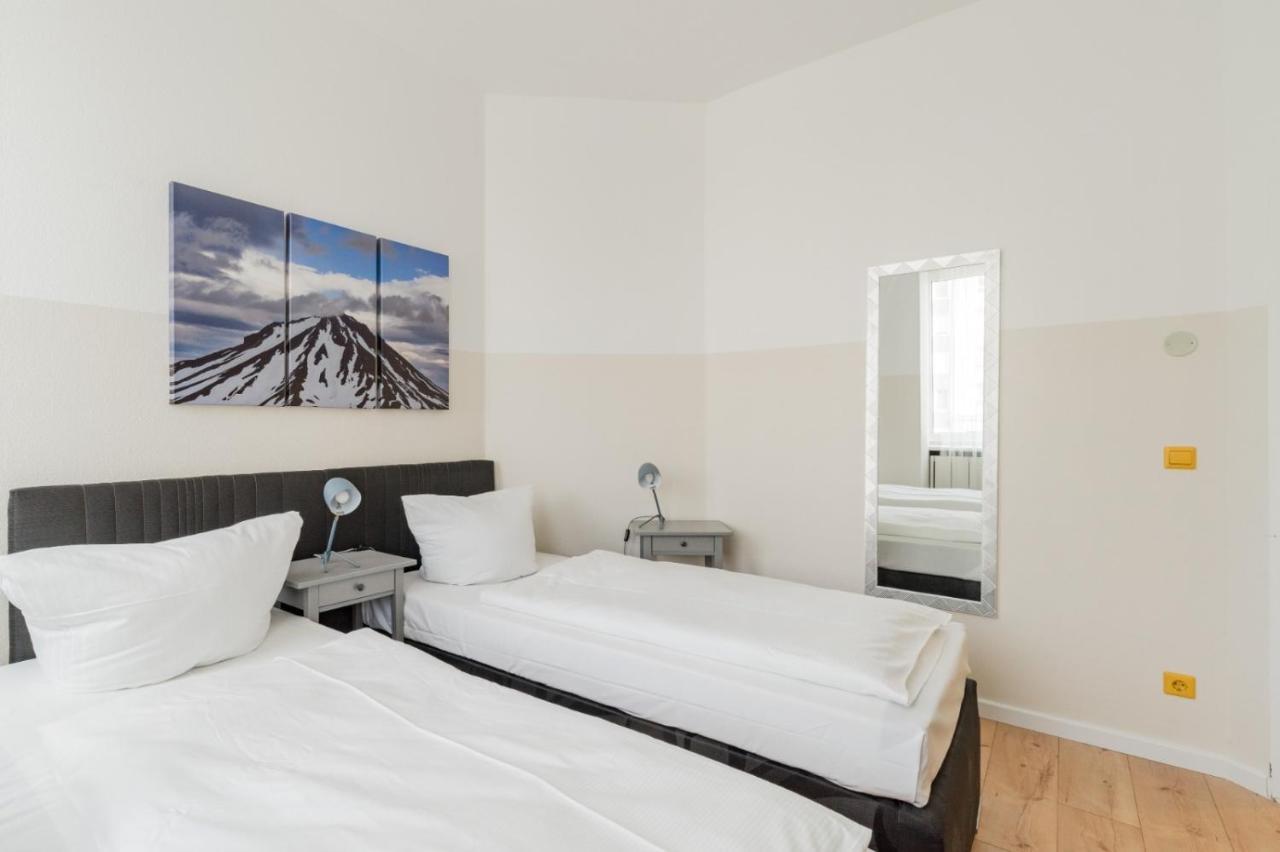 Big Fancy Apartments City Center Berlin Exterior photo